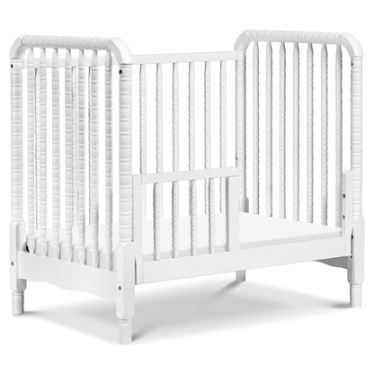 Jenny Lind 3-in-1 Convertible Mini Crib