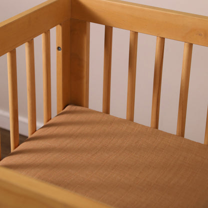 Crib Sheet in GOTS Certified Organic Muslin Cotton