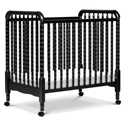 Jenny Lind 3-in-1 Convertible Mini Crib