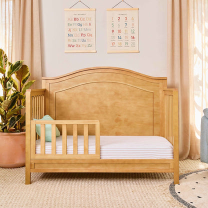 Charlie 4-in-1 Convertible Crib