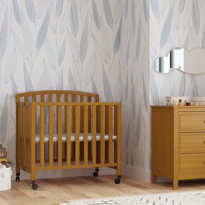 Dylan Folding Portable 3-in-1 Mini Crib