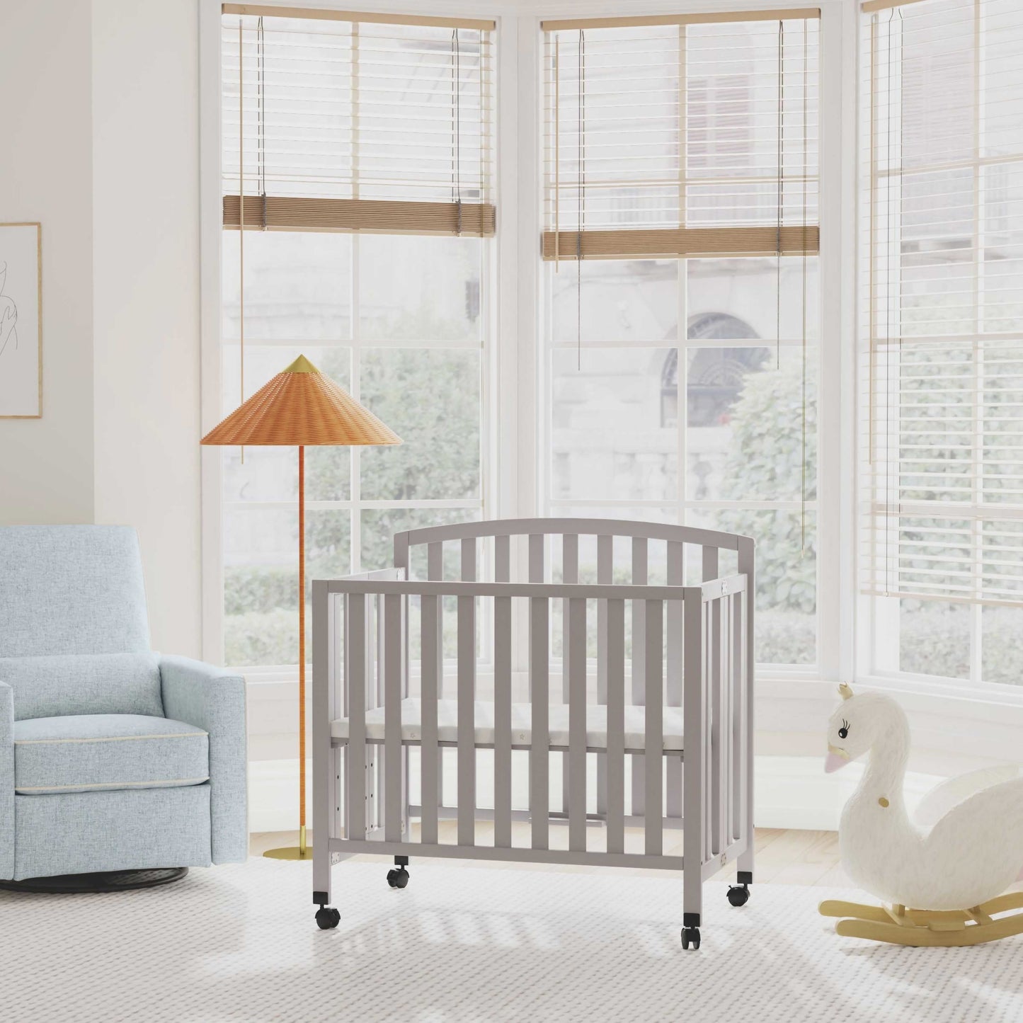 Dylan Folding Portable 3-in-1 Mini Crib