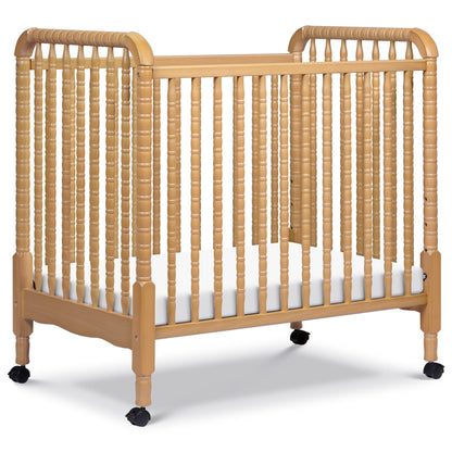 Jenny Lind 3-in-1 Convertible Mini Crib